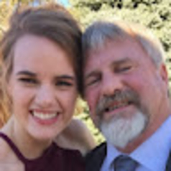 Meet your Posher, Melissa - Picture 1 of 1